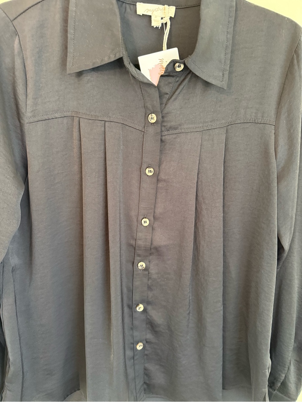 Mystree Black Button Down Shirt *NEW WITH TAGS* - Picture 2 of 8